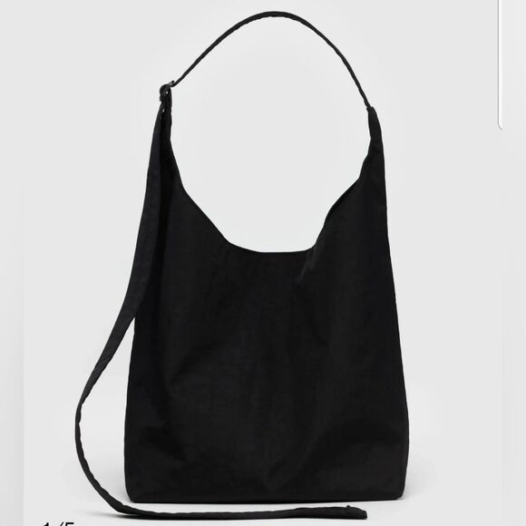 BAGGU Unisex Black Chic Edgy Whimsigoth Travel Large Nylon Cargo Crossbody Bag - Picture 1 of 10